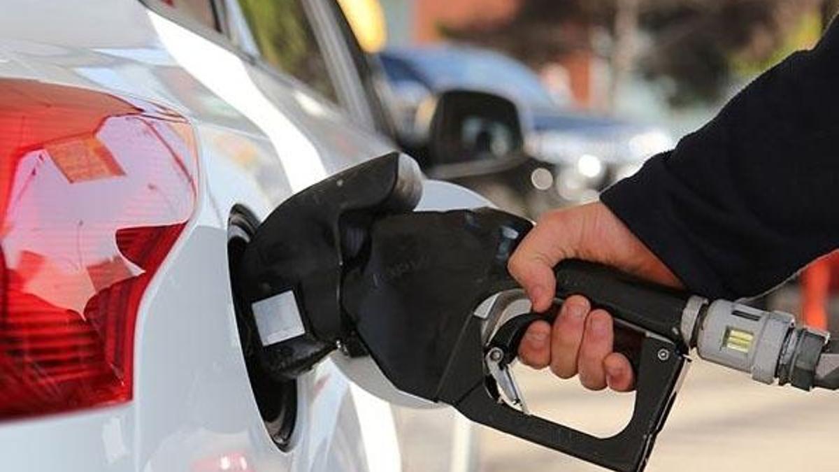 Motorine 11 kuruş indirim geldi! Bu geceden itibaren geçerli