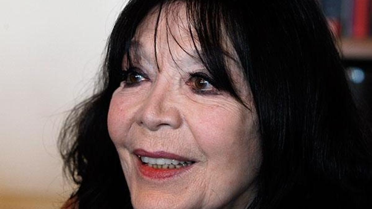 Ünlü oyuncu ve şarkıcı Juliette Greco yaşamını yitirdi