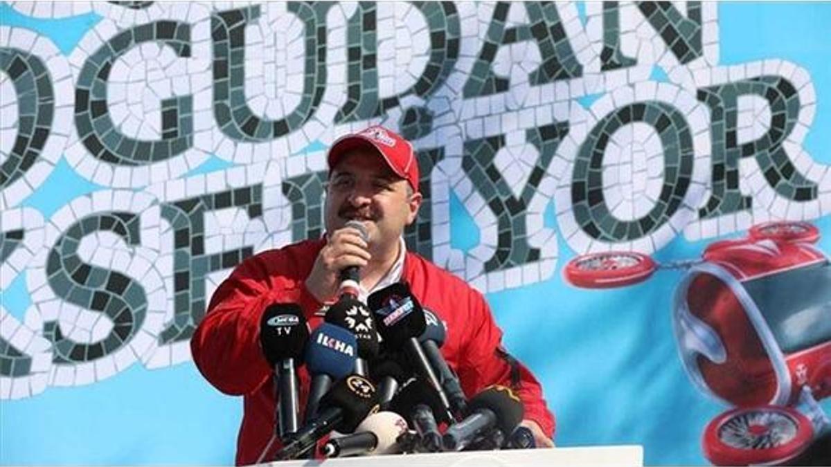 Bakan Varank'tan okullara 'TÜBİTAK kütüphanesi' müjdesi