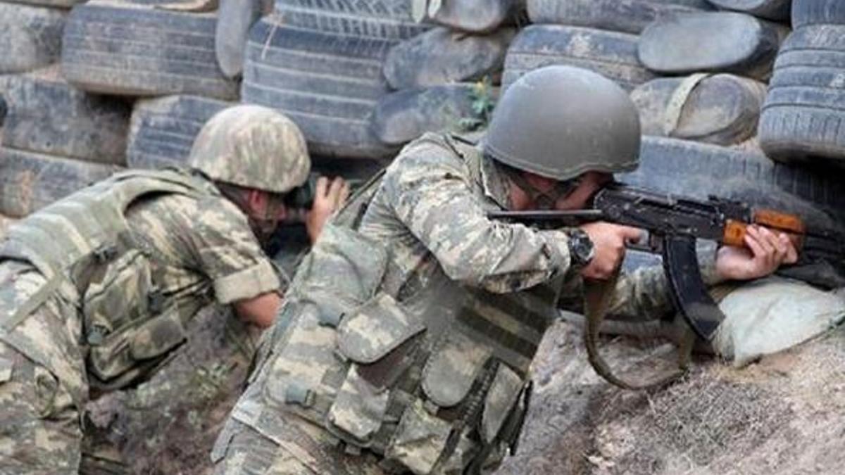 Aliyev ve Macron, Ermenistan-Azerbaycan cephe hattındaki çatışmaları görüştü