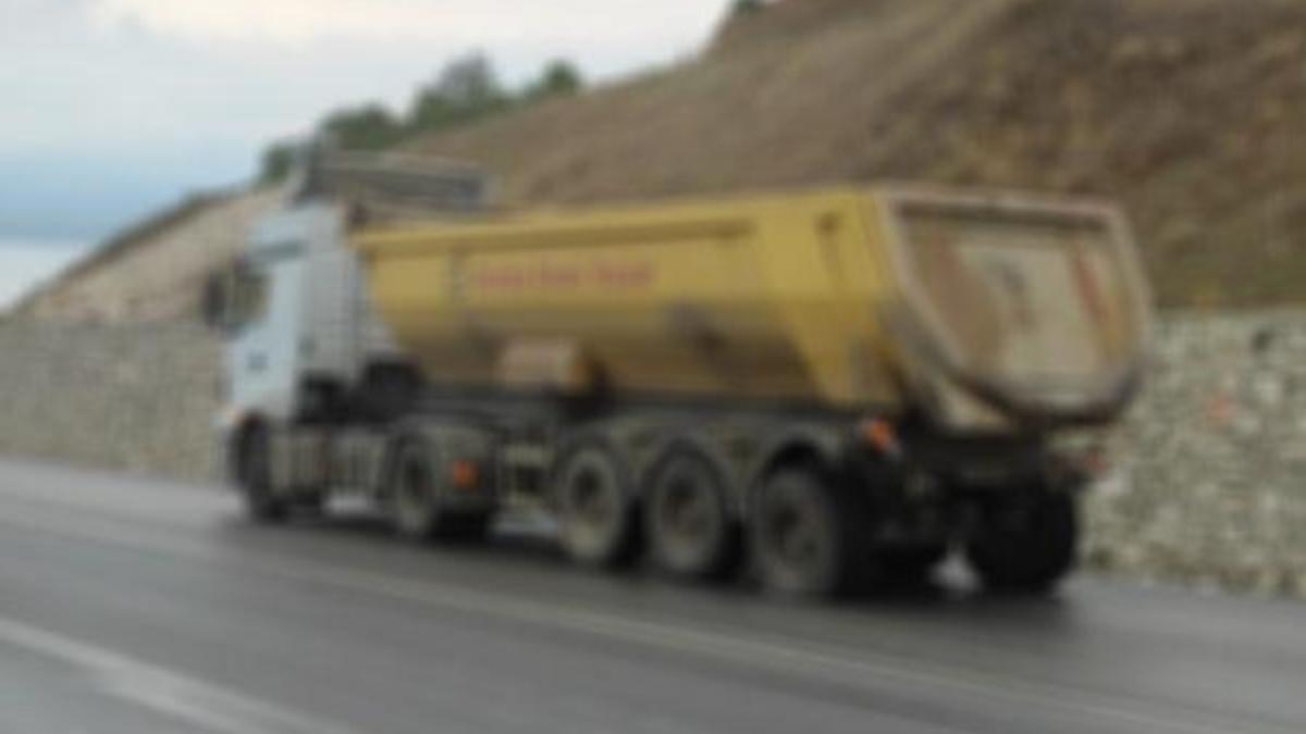 Denetimlerde hafriyat kamyonlarına ceza yağdı