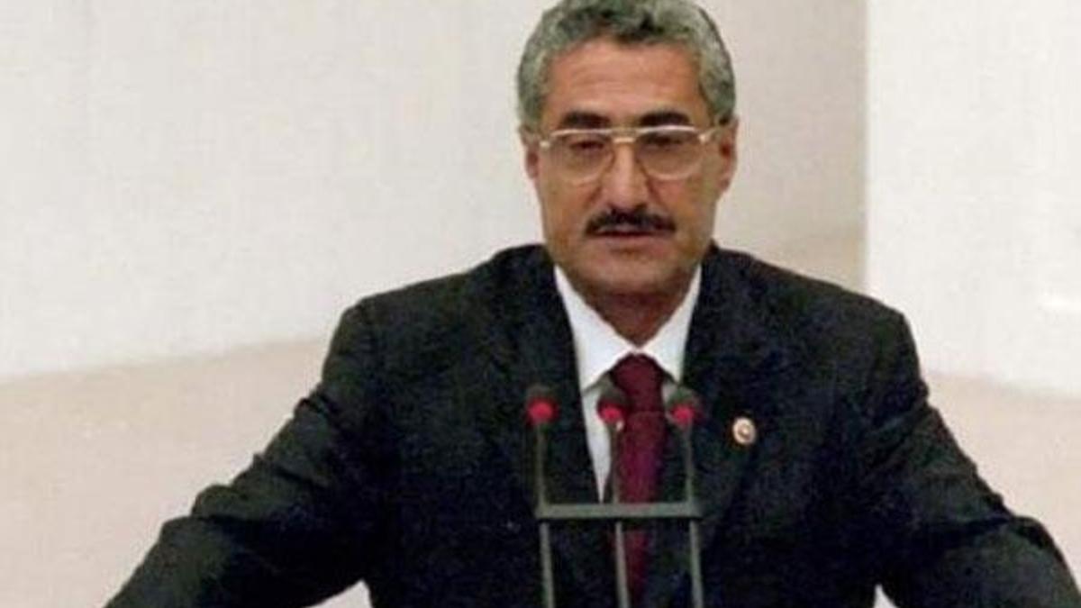 Eski Bakan Zeki Ergezen hayatını kaybetti!