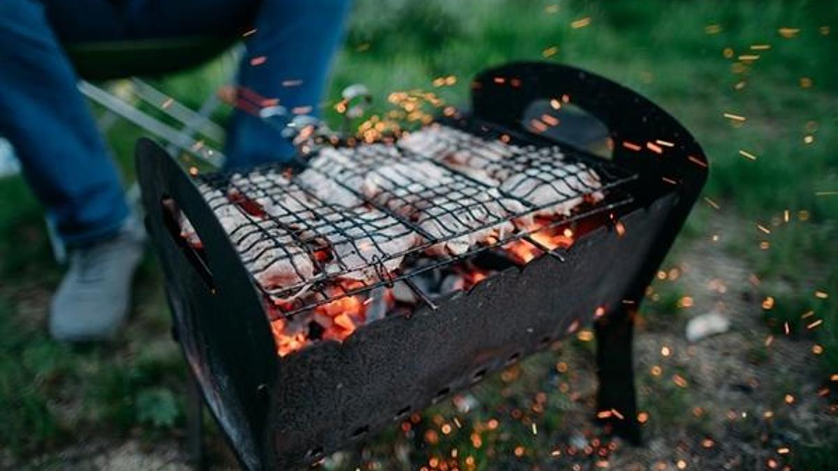Mangal yakmak yasak mı? Mangal yakmak nerelerde yasaklandı? İçişleri Bakanlığı Genelgesine göre mangal yasağı!