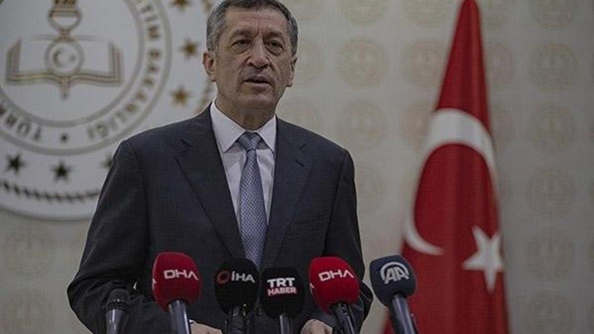 Okullar ne zaman açılacak? Milli Eğitim Bakanı Ziya Selçuk duyurdu...
