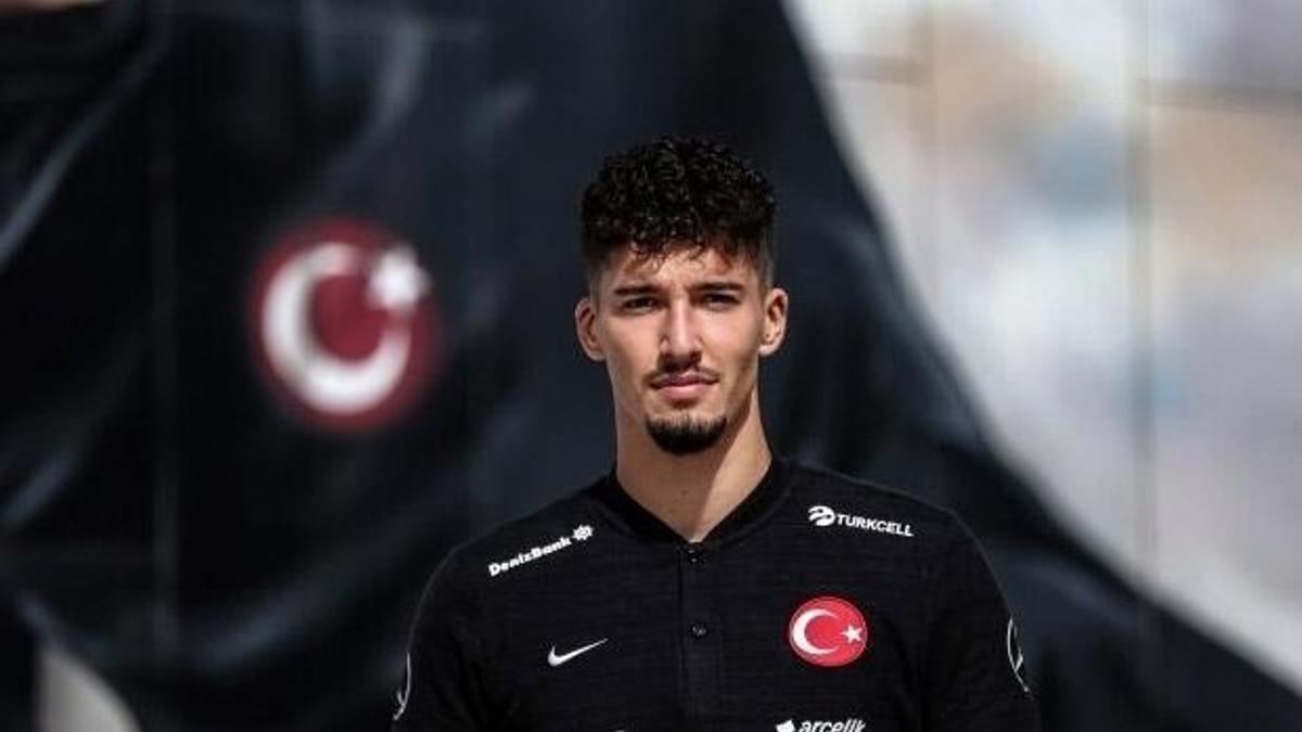 'Geçen sene bütün kartları penaltıdan dolayı yedim'
