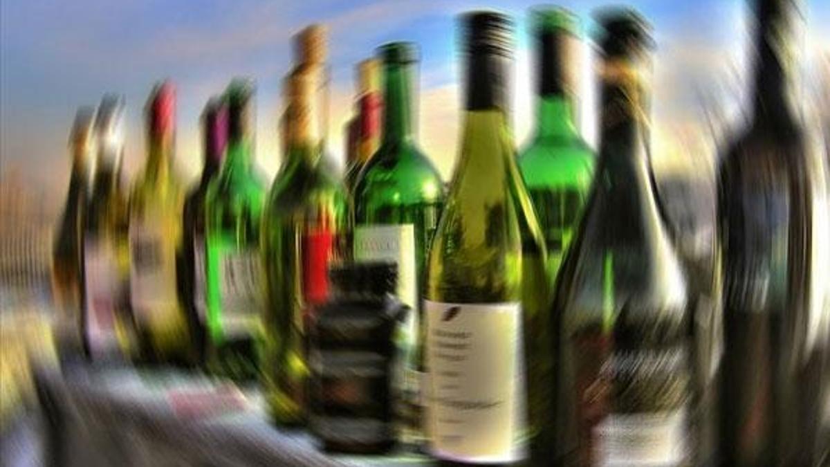 “Çok fazla alkol almak meme kanseri riskini artırıyor”
