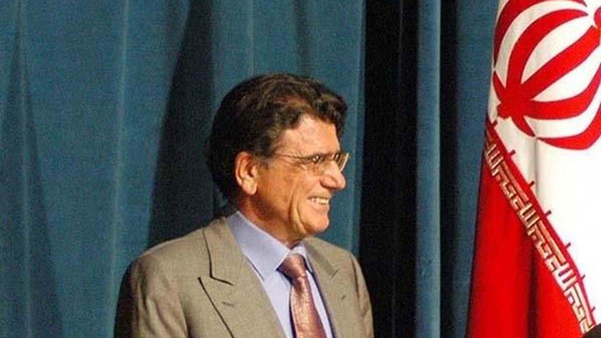 İran'ın efsanevi sanatçılarından Muhammed Rıza Şeceriyan hayatını kaybetti