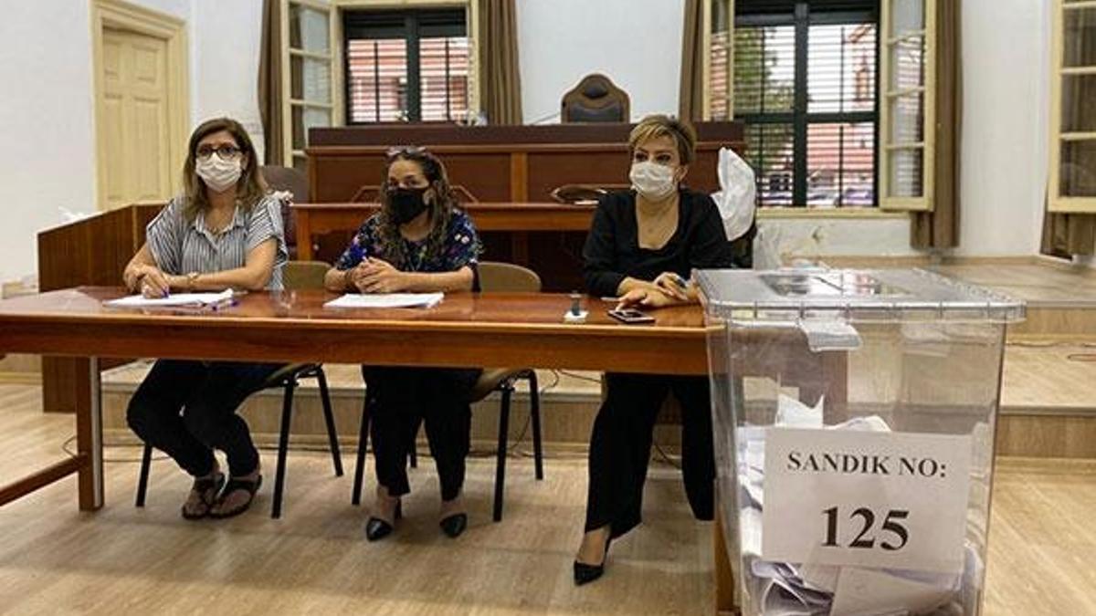KKTC'de Cumhurbaşkanlığı seçimi 2. tura kaldı