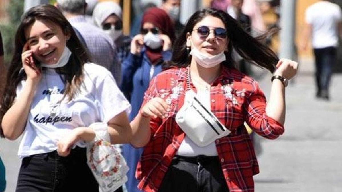 Sakarya'da maske takmayanlara 3 gün sokağa çıkmak yasaklandı!