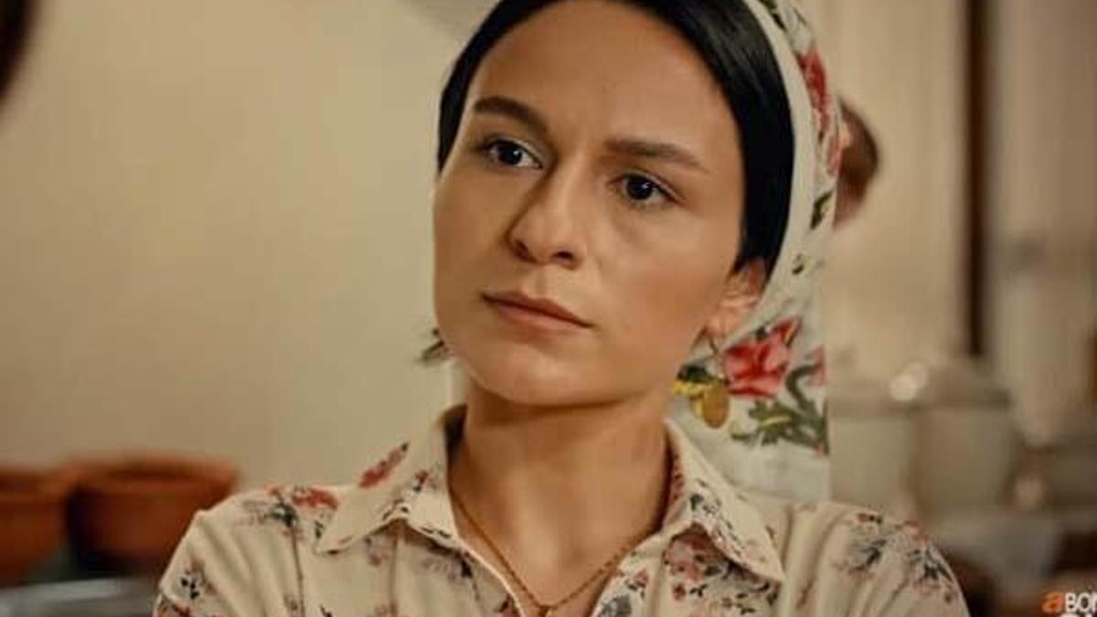 Selin Yeninci burun estetiği yaptırdı