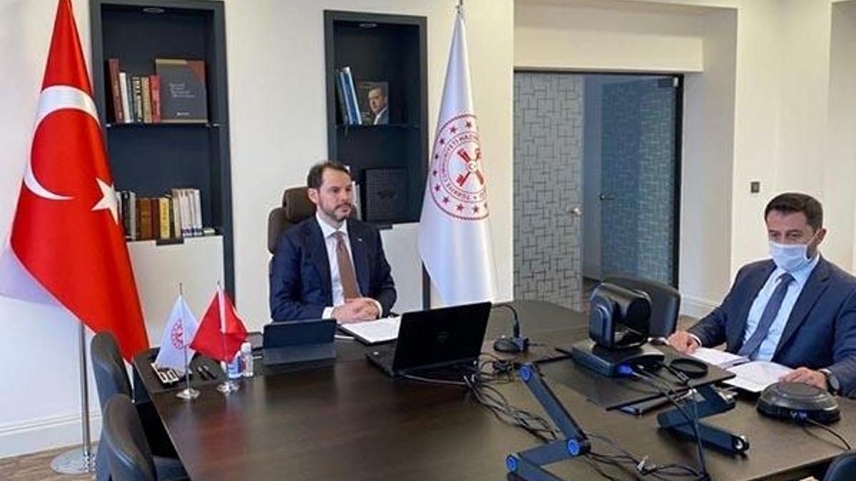 Bakan Albayrak, G-20'deki mevkidaşlarıyla görüştü