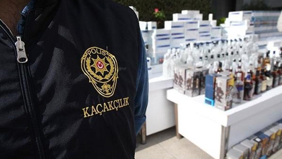 İstanbul'da dev vurgun! Tonlarca ele geçirildi