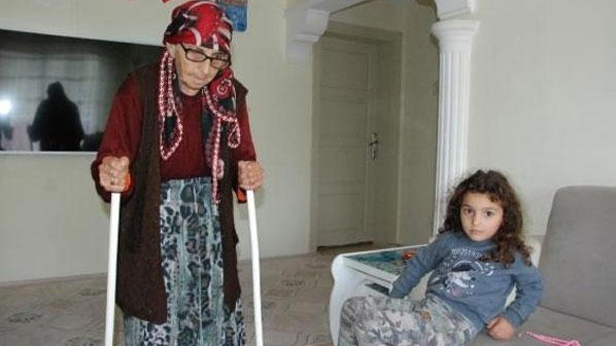 95 yaşında corona virüsü yendi