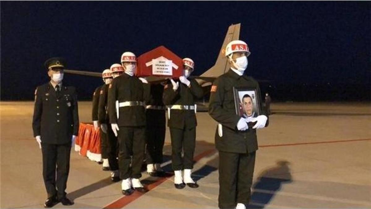 Kalp krizi geçiren sözleşmeli er şehit oldu!