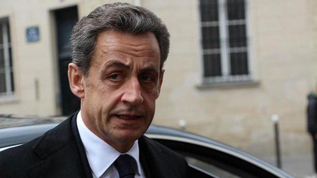 Sarkozy’e "suç örgütü kurma" suçlaması