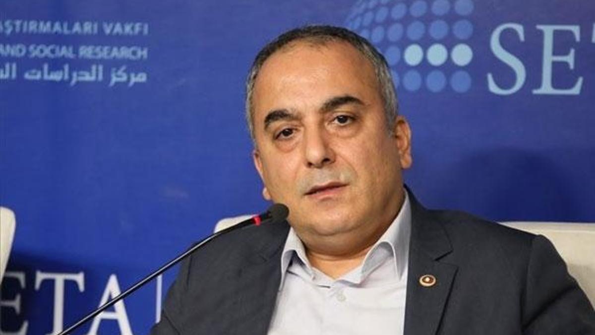 Markar Esayan hayatını kaybetti