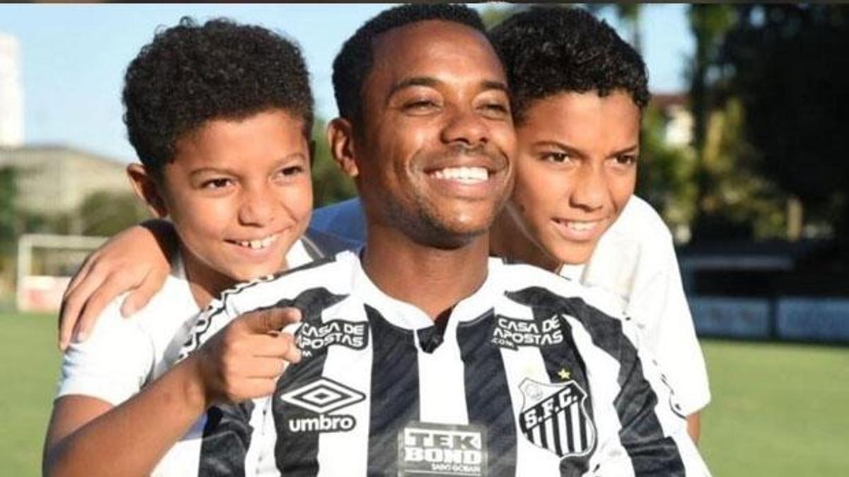 Tecavüz davası nedeniyle Robinho'nun sözleşmesi askıya alındı!