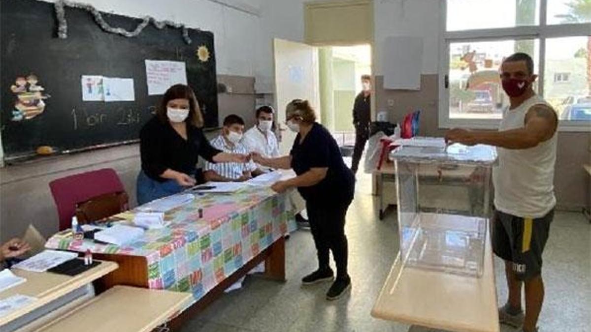 KKTC’de halk sandık başında
