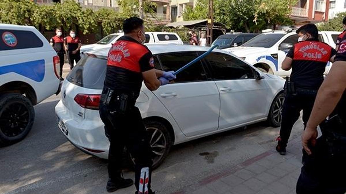 Adana'da hareketli anlar! Mahalleli telefona sarıldı, polis alarma geçti...
