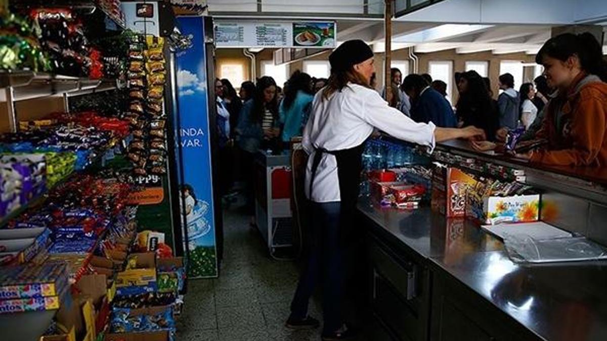 Okul kantinleriyle ilgili karar verildi! 19 Ekim'den itibaren açılıyor