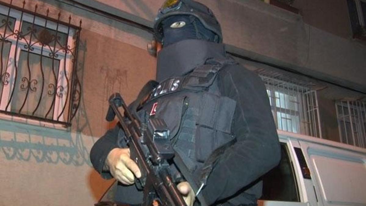İstanbul'da DEAŞ operasyonu! 14 gözaltı