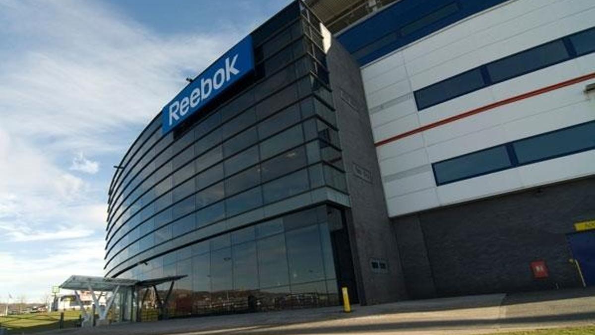 Adidas, Reebok'ı gözden çıkardı!