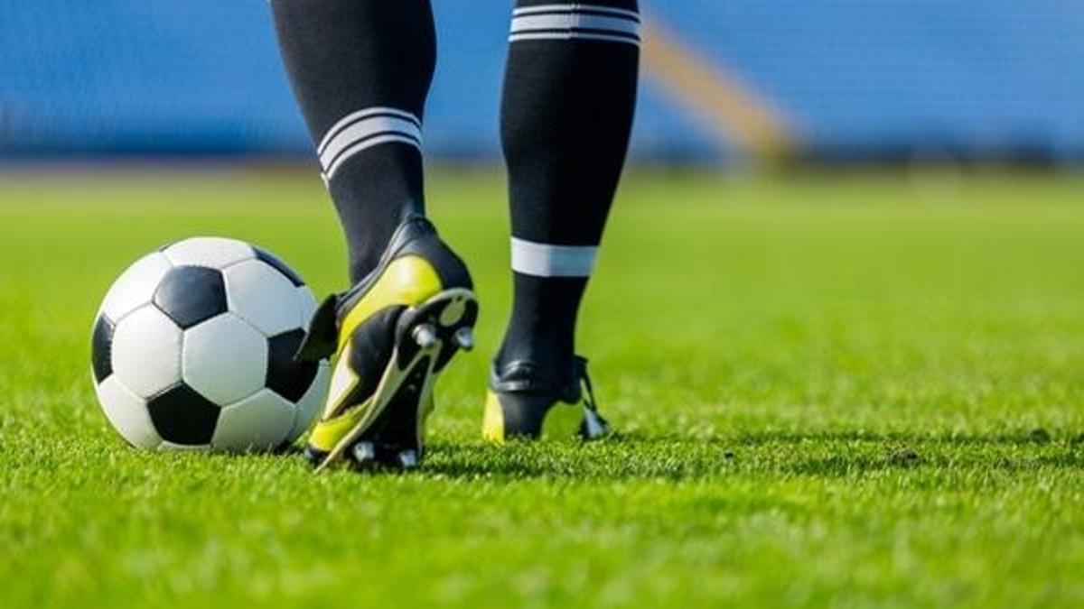 Fenerbahçe - Trabzonspor maçı hangi kanalda, şifreli mi? Fenerbahçe - Trabzonspor ne zaman, saat kaçta maçı yayınlanacak?