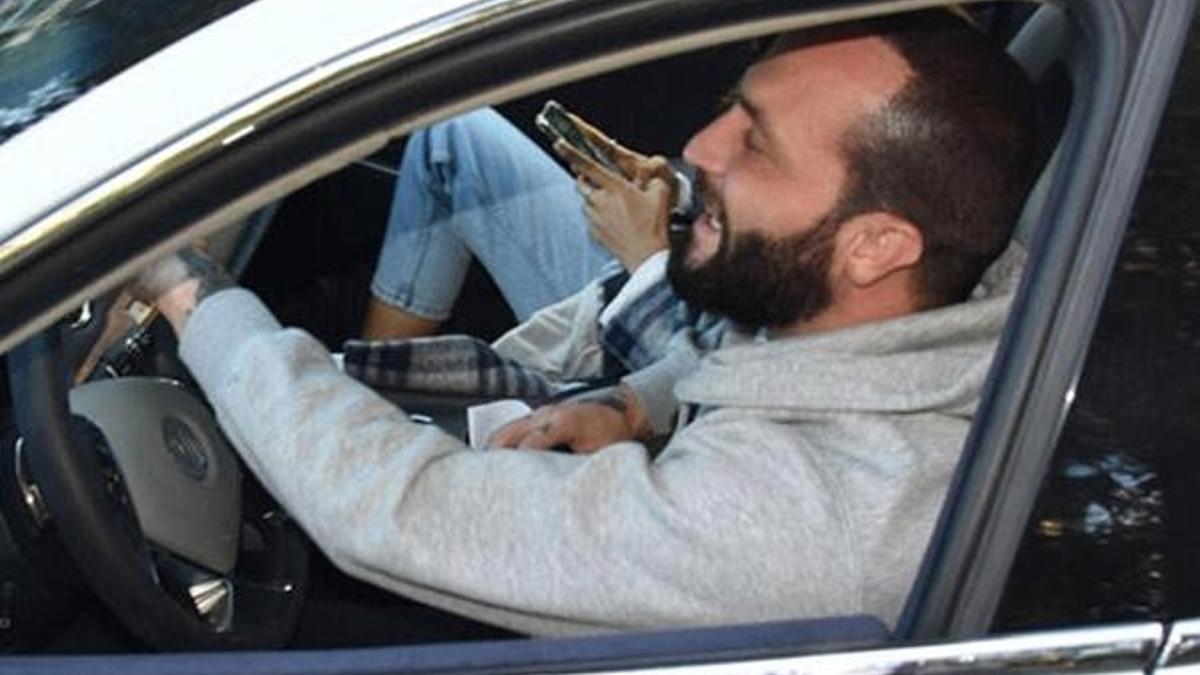 Berkay: Yeni arabam güzel mi?