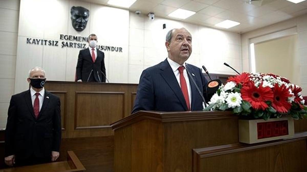 Ersin Tatar, Cumhurbaşkanlığı görevine ant içerek başladı