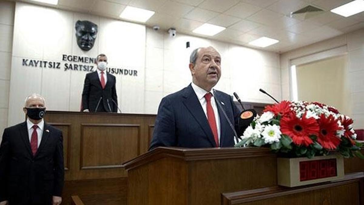 KKTC'de Cumhurbaşkanı Tatar resmen göreve başladı