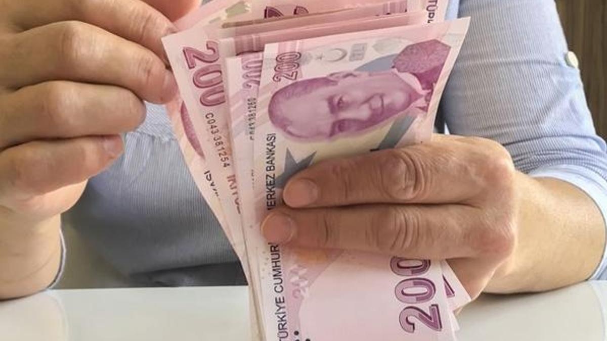 PTT harekete geçti… PTT Aktif Bank üzerinden emeklilere 80 bin TL ihtiyaç kredisi veriyor!