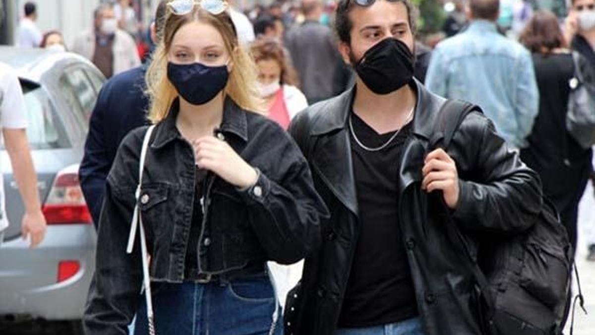İzmir Valiliği duyurdu! İşte yeni koronavirüs kararları...