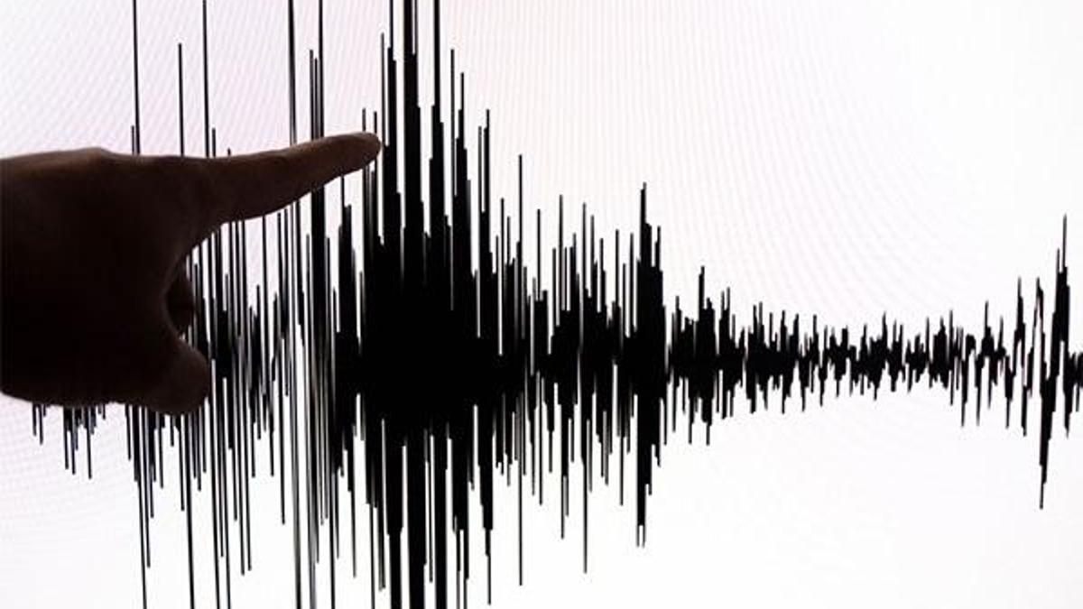 Erzincan'da deprem! Büyüklüğü...