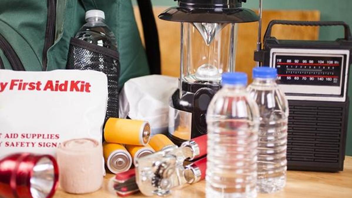 Deprem çantasında neler olmalı? Deprem çantası nasıl hazırlanır? Deprem çantasında bulundurulması gerekenler!