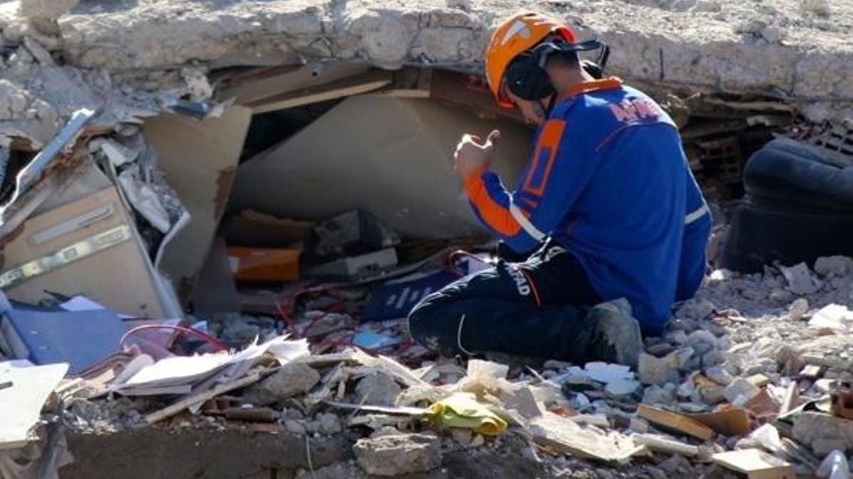 İzmir depreminde hasar ihbarı 6 bin 500'e ulaştı! Sigortalılara 1,2 milyon TL ödendi
