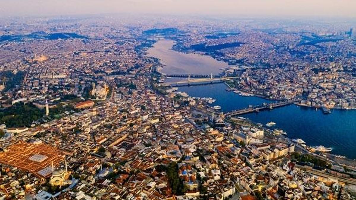 İstanbul'un iki ilçesinde büyük tehlike! 5 binadan 1'i yıkılacak