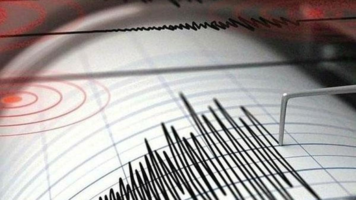 Ege Denizi'nde korkutan deprem