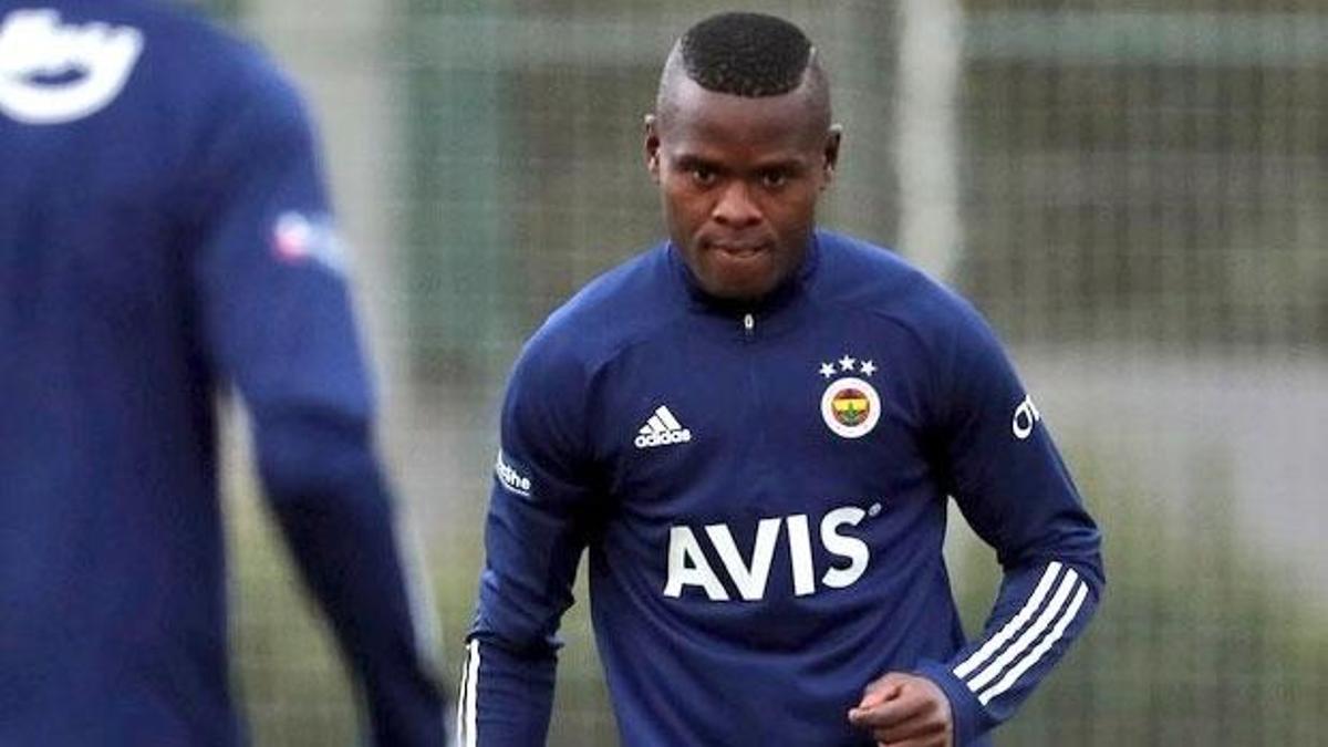 Fenerbahçe'ye Samatta'dan şok haber