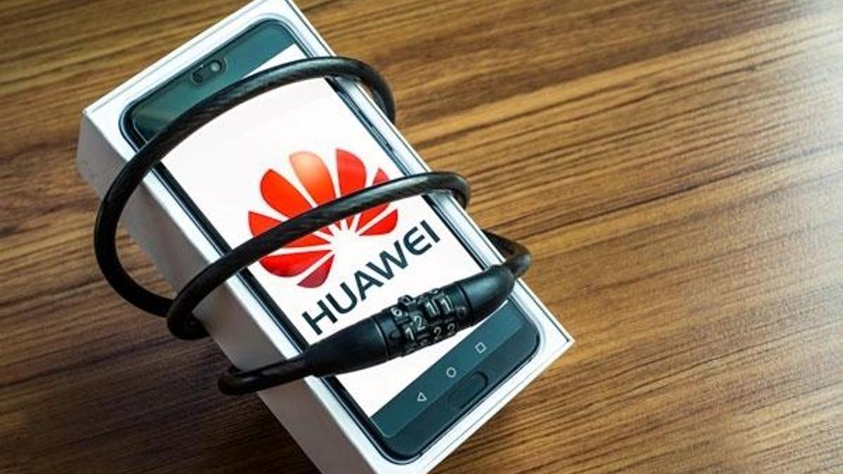 Huawei'nin kardeş markası Honor satılıyor