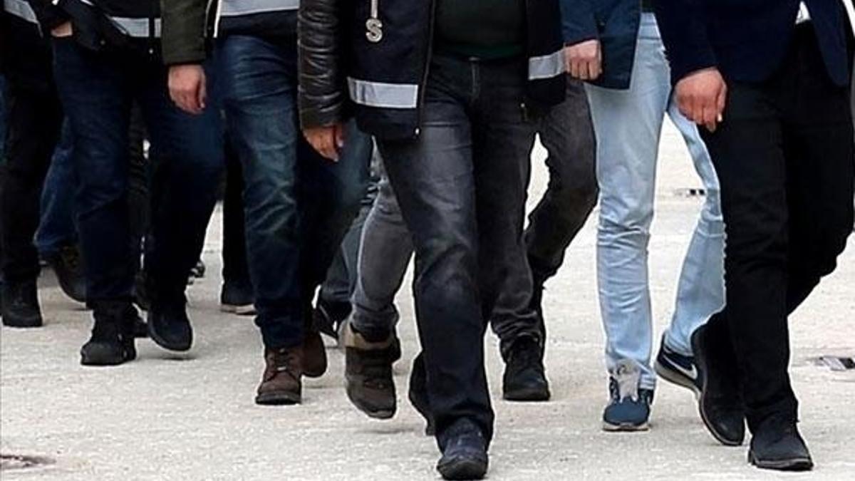 Çok sayıda ilde harekete geçildi: 17 gözaltı