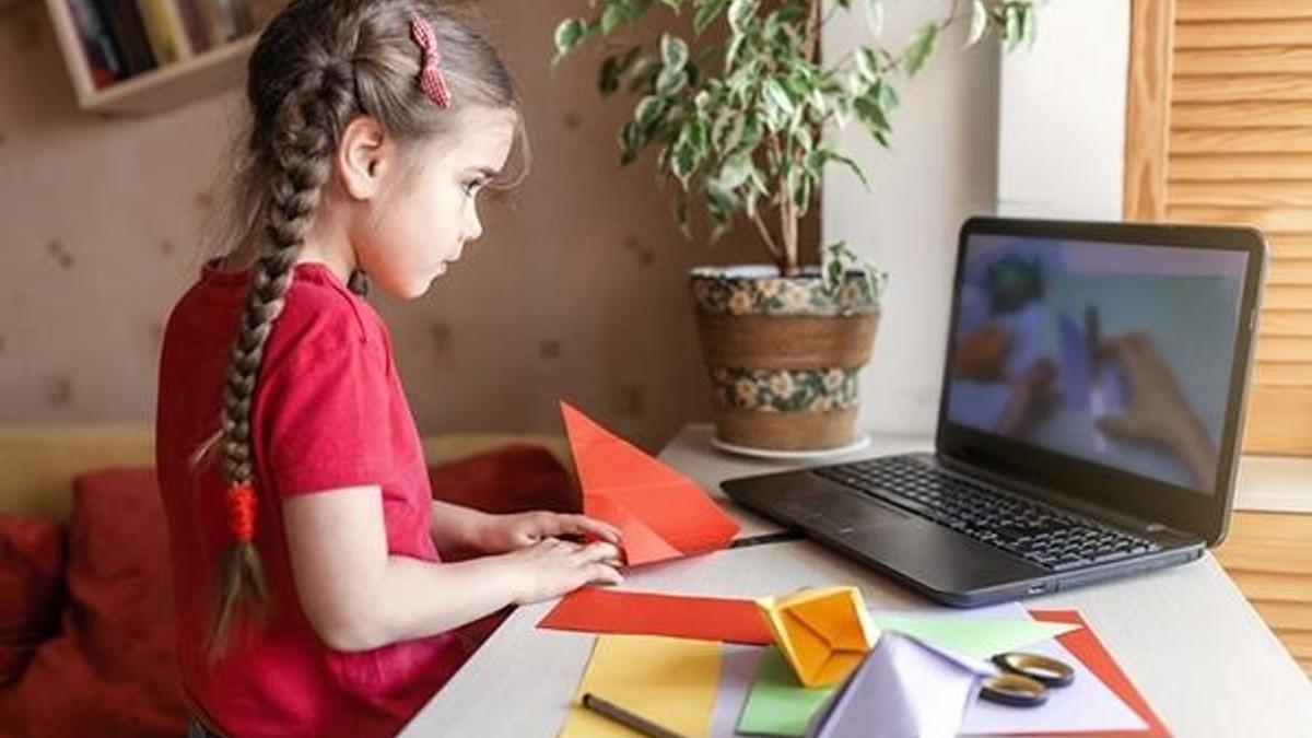 Milli Eğitim Bakanlığı'ndan ara tatil etkinlikleri! Evde Oyun Var kitapçığı nasıl indirilir? İşte okul öncesi ara tatil etkinlikleri