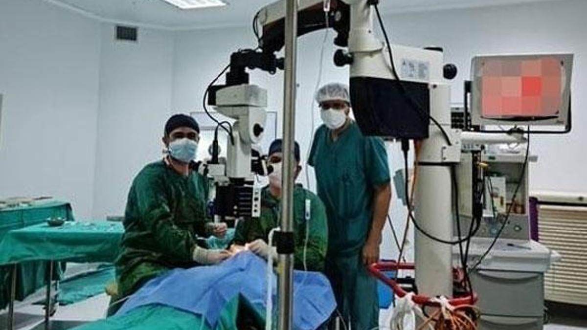 Göz tansiyonuna, başarılı cerrahi müdahale