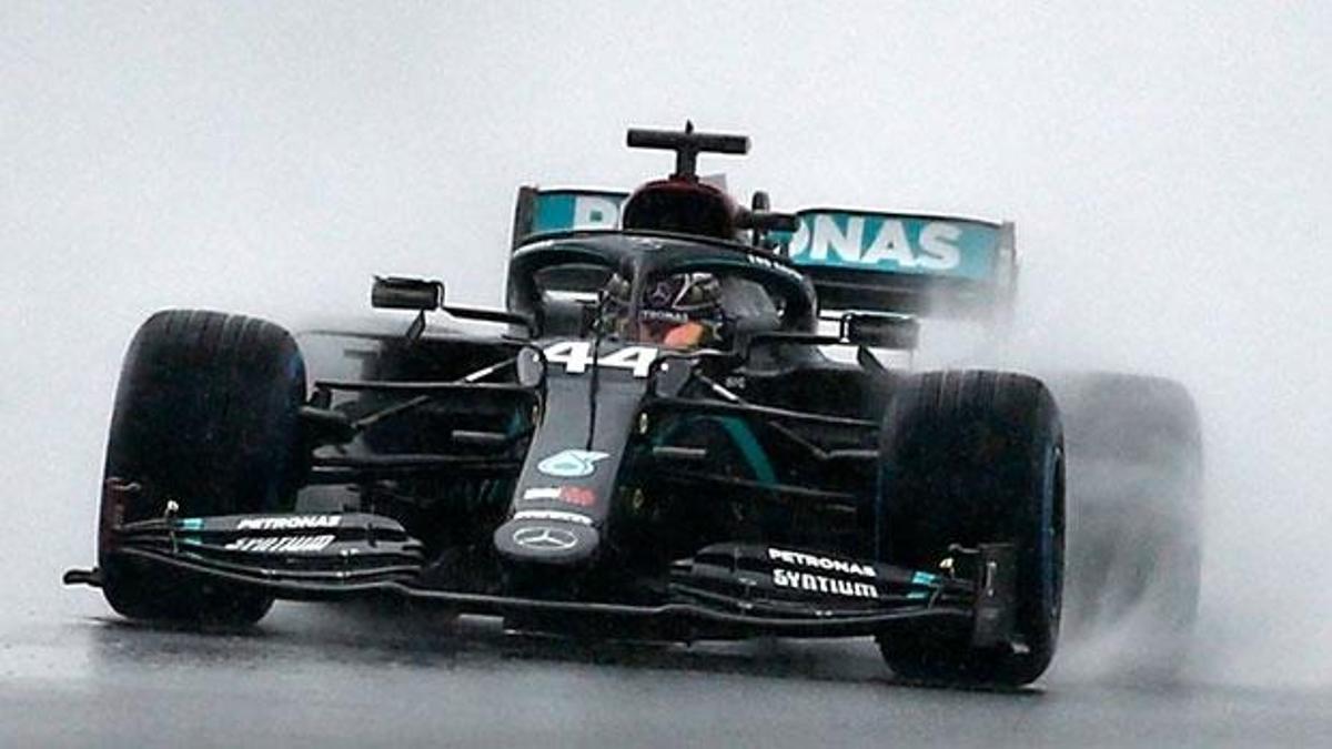 Formula 1 Türkiye GP'de son antrenman seansı yoğun yağışla tamamlandı