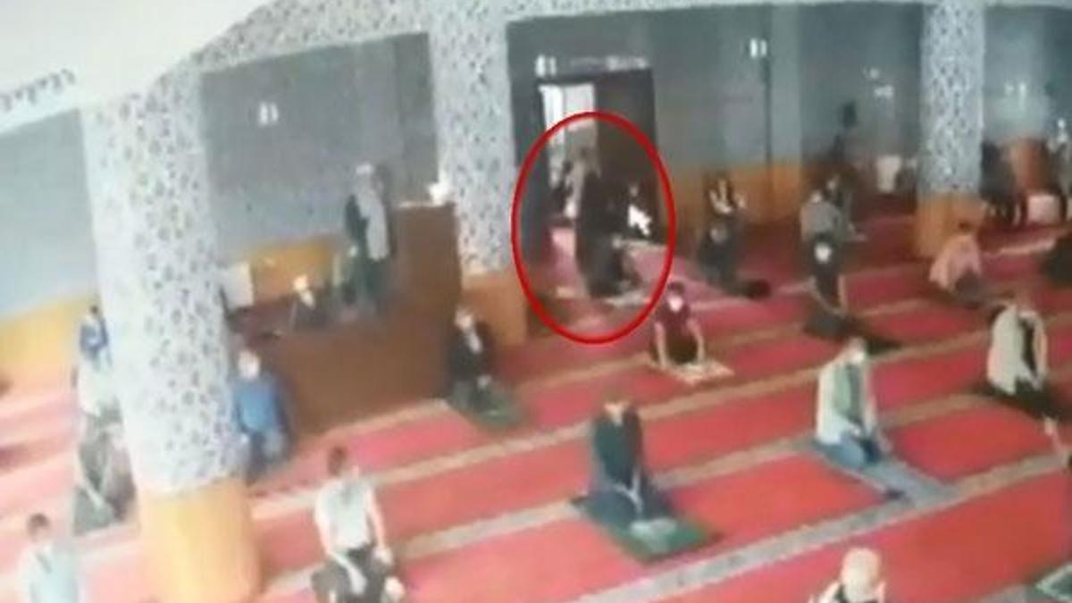Eskişehir bu kadını konuşuyor! Cemaati bezdirdi: Bu cami benim...
