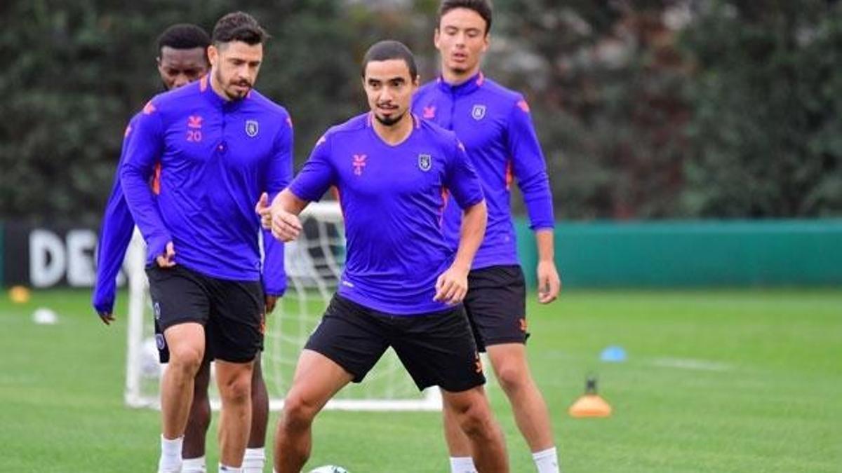 Başakşehir'in yıldızı açıkladı! 'Beşiktaş beni istedi'