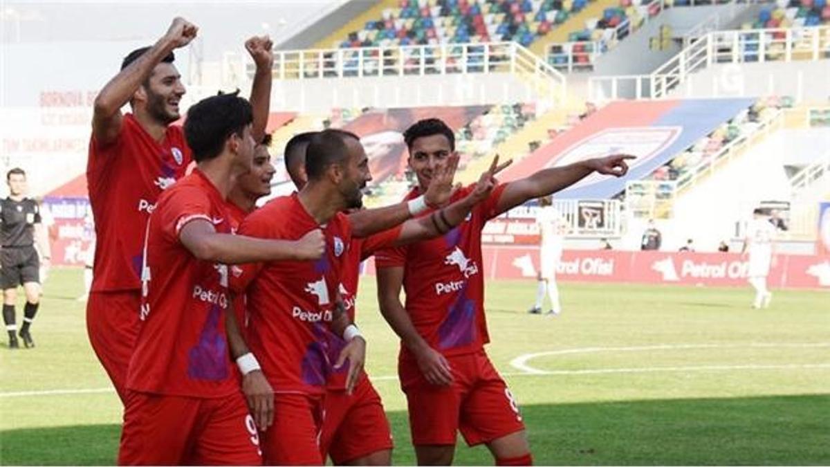 Altınordu Bandırmaspor'u rahat geçti