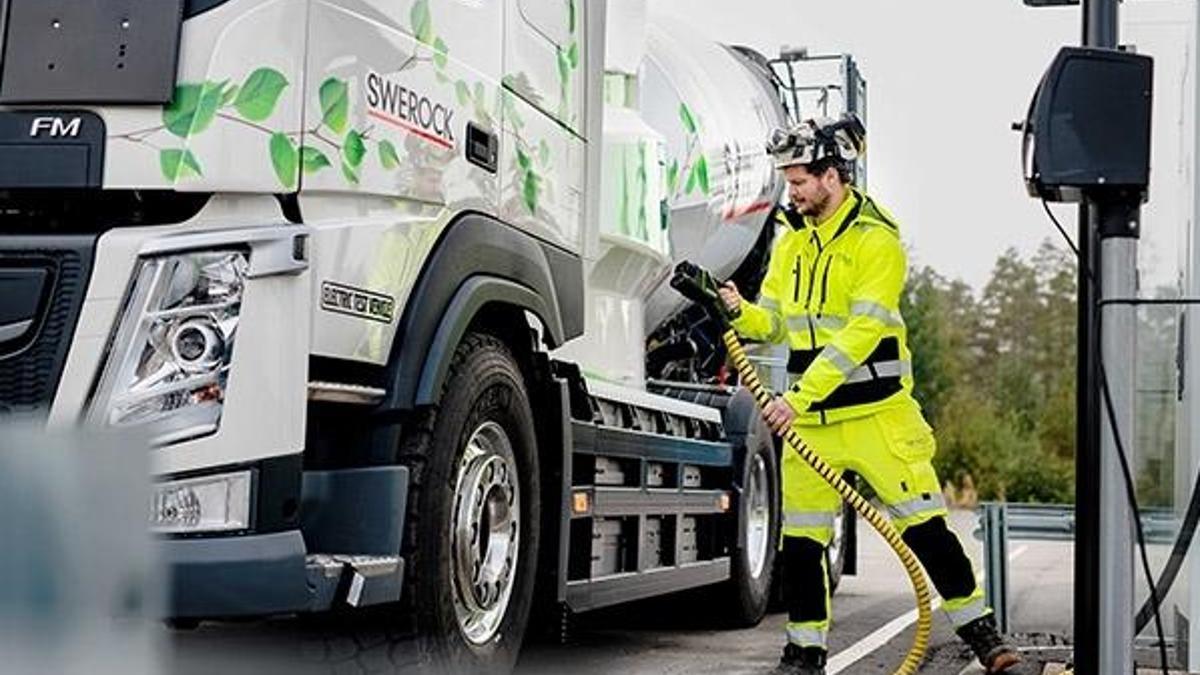 Volvo kamyonlar 2021’de şarja geçiyor