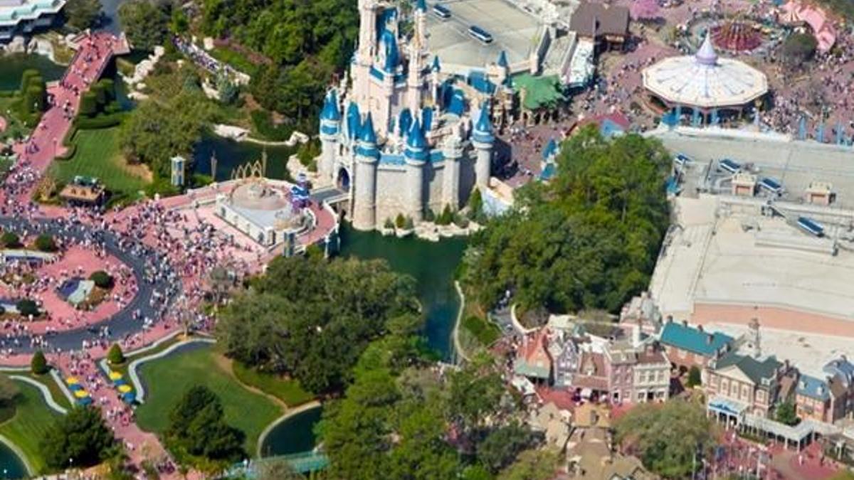 Walt Disney 32 bin kişiyi işten çıkaracak!