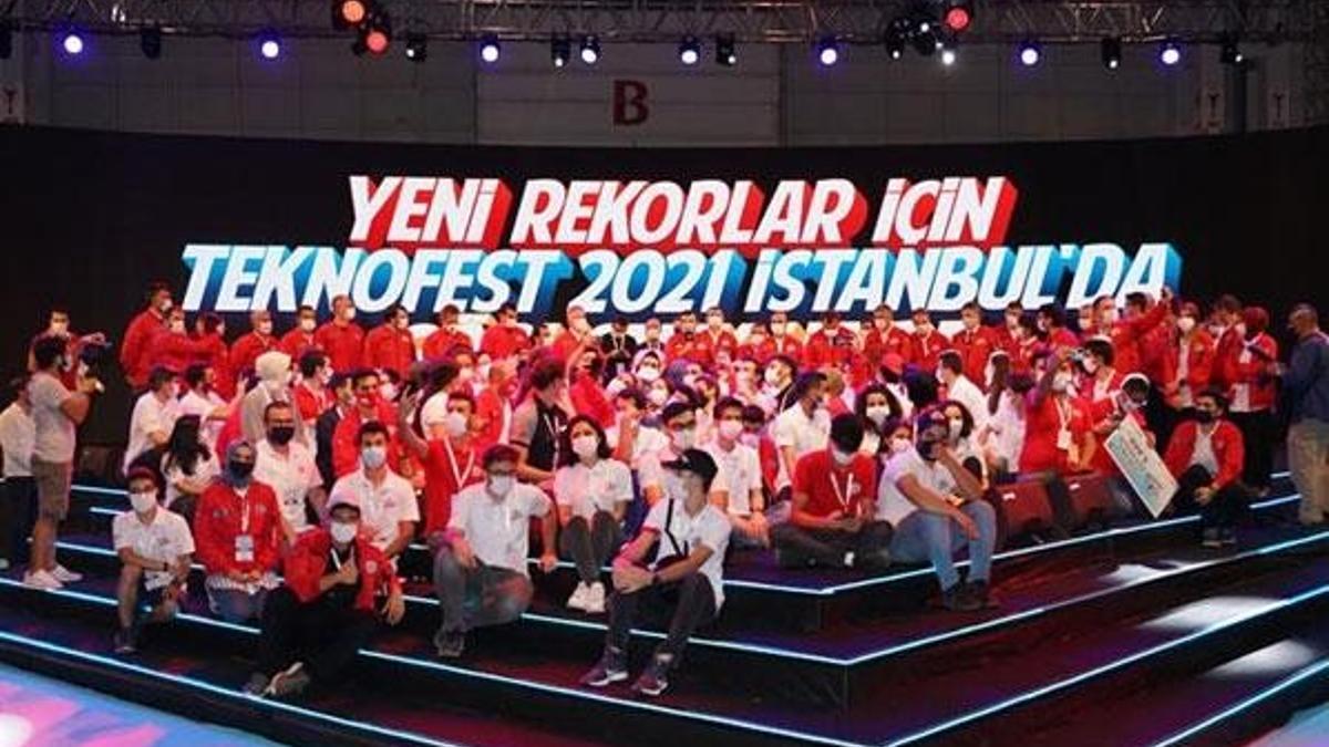Selçuk Bayraktar’dan gençlere davet! Birlikte yürüyelim