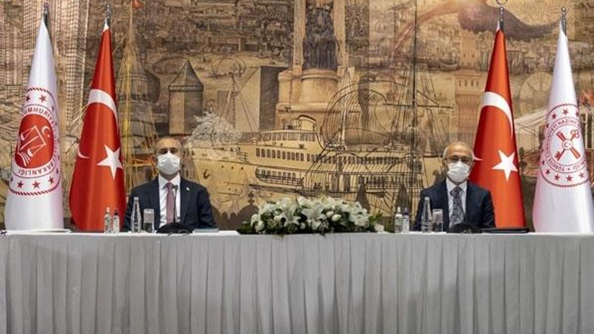 Bakan Elvan ve Gül, TÜSİAD yönetimiyle bir araya geldi